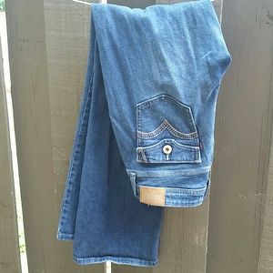 529 Levis Curvy Boot Cut Jeans